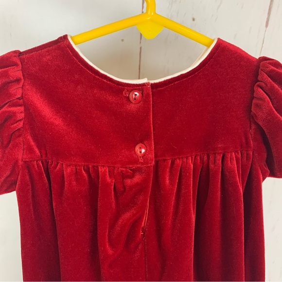 Vintage red velvet baby romper lace rosette 6-9m - Picture 3 of 8